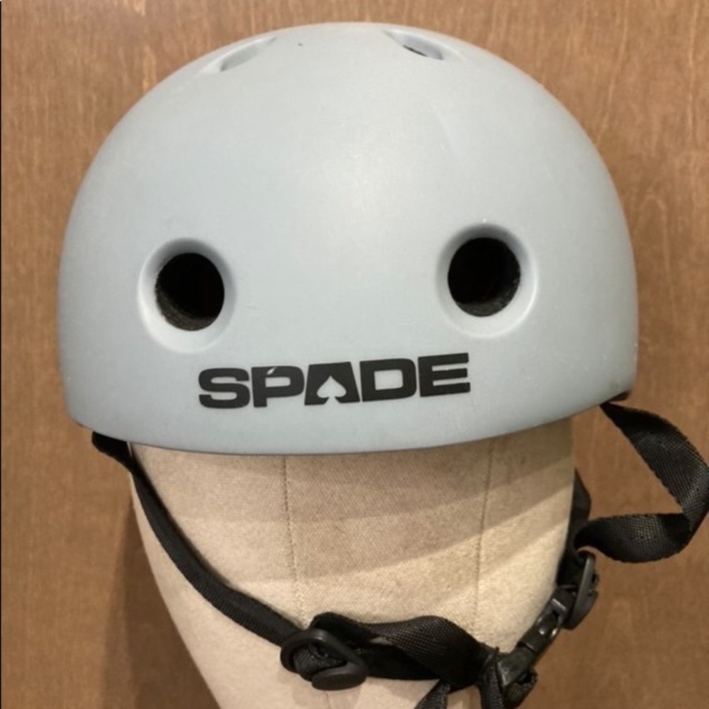 Spade by Pro-Tec Lightweight Certified Multi-Sport Helmet size medium